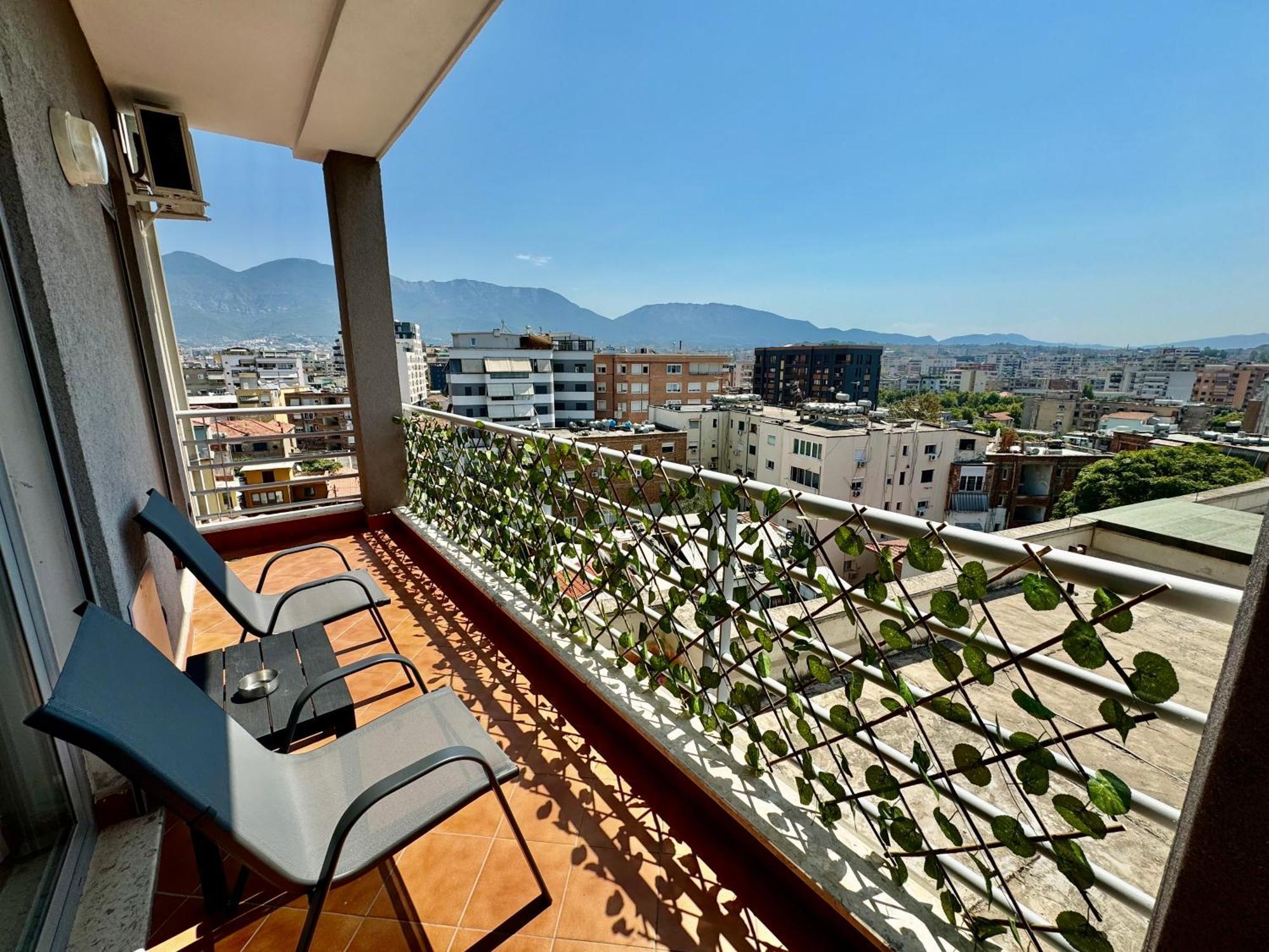 New Bazaar Cozy Apartment 2 Dajti View Tirana Extérieur photo