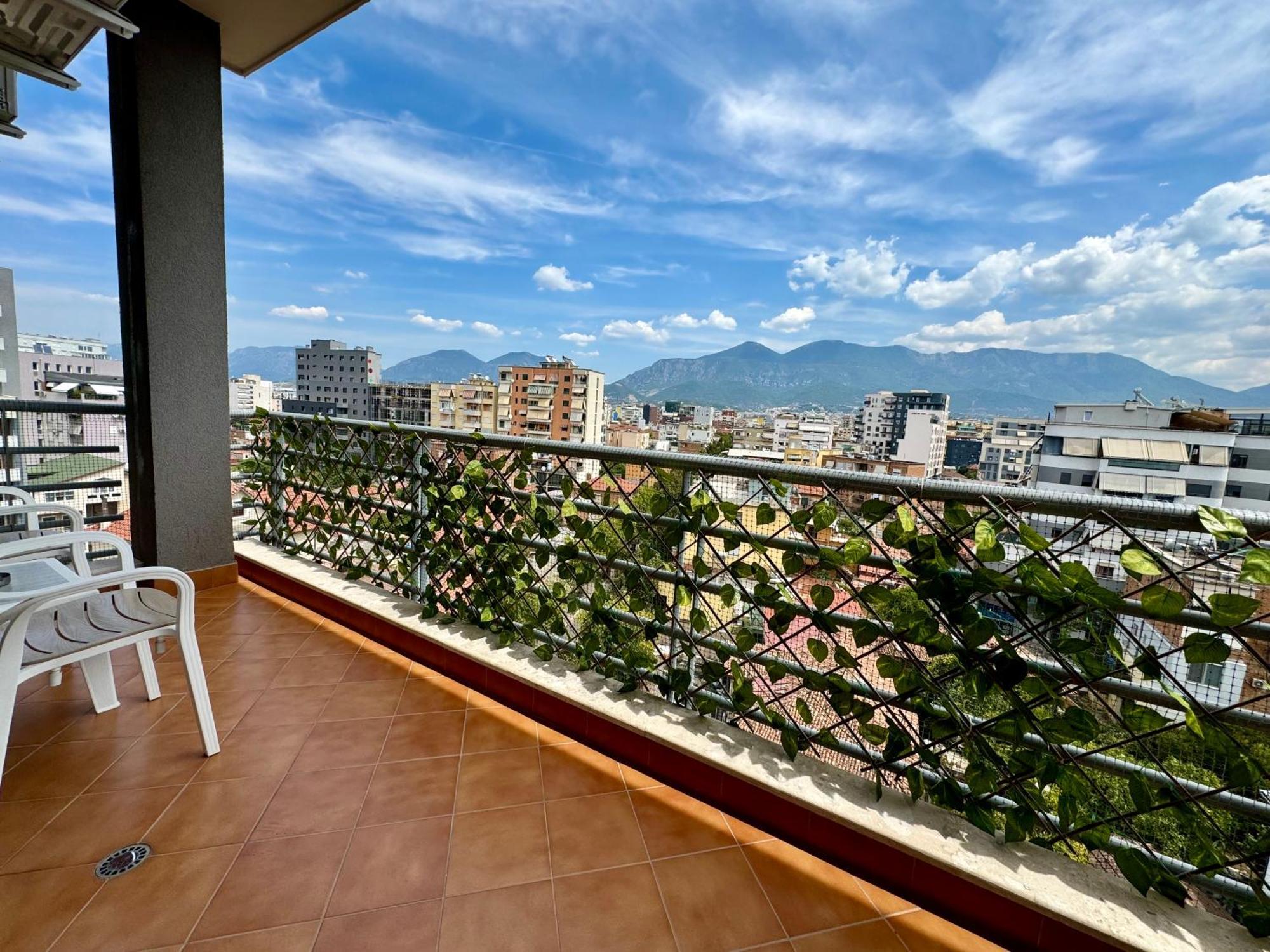 New Bazaar Cozy Apartment 2 Dajti View Tirana Extérieur photo